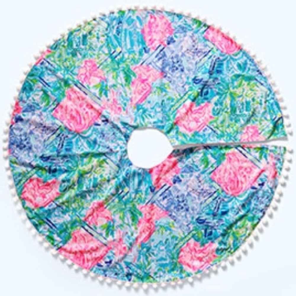 Lilly Pulitzer - Christmas tree skirt